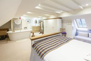 Bedroom- click for photo gallery